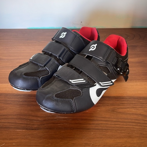 Peloton cycling shoes. Size 39. Equivalent to a women’s 8 - Picture 2 of 5
